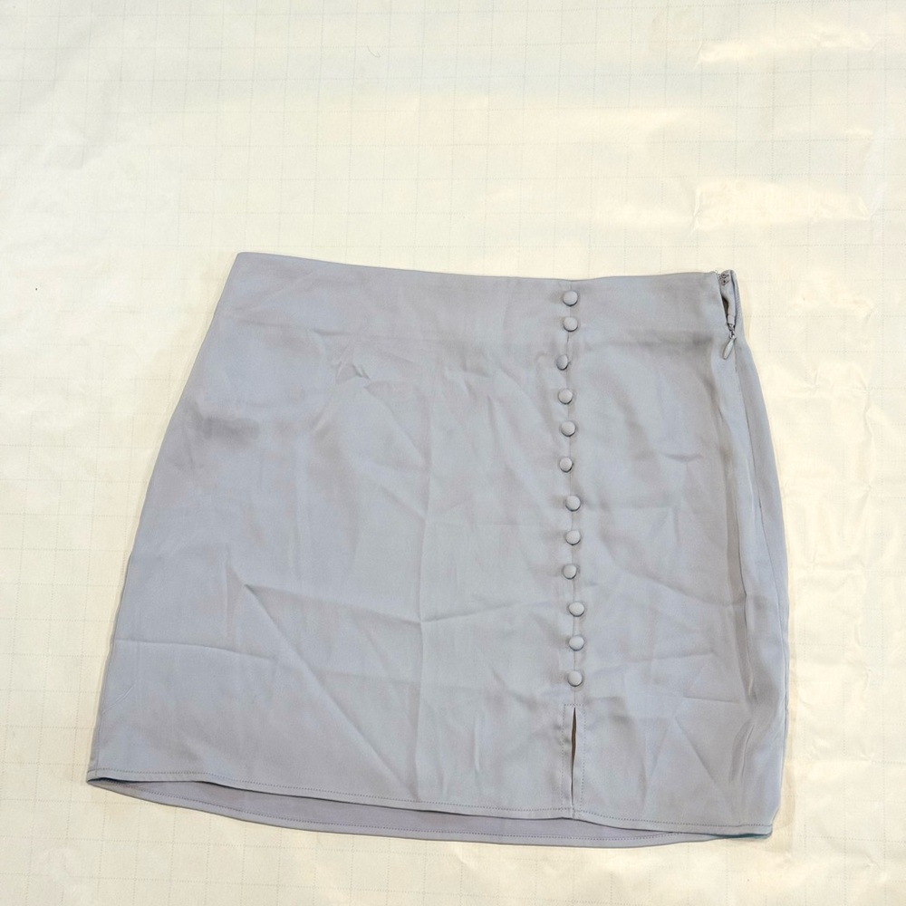 Elegant Gray Button-Front Skirt